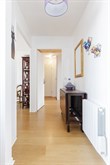 A louer à la semaine bel appartement de 3 pièces moderne avec 2 chambres et spacieuse terrasse à Montrouge