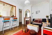 Location meublée à la semaine d'un F2 pour 4 entre Place de Clichy et Montmartre Paris 18ème arrondissement