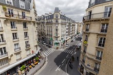 Location meublée confortable d'un F3 pour 4 personnes à Daumesnil, Paris 12ème arrondissement