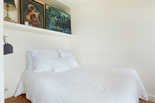 A louer en courte durée appartement de 2 pièces confortable avec balcon et vue panoramique à Richard Lenoir Paris 11ème
