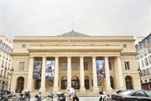 Location meublée confortable d'un F2 pour 2 ou 4 personnes à Odéon Paris 6ème