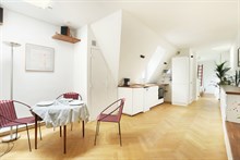 Location meublée de courte durée d'un appartement F2 pour 2 personnes dans le Village d'Auteuil Paris 16ème