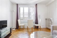 Location meublée annuelle d'un appartement de 2 pièces moderne à Montparnasse Pasteur Paris 15ème