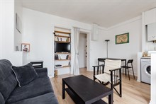 A louer en courte durée au mois appartement de 2 pièces confortable pour 4 à République, Paris 11ème