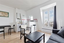 A louer en courte durée appartement de 2 pièces confortable pour 4 personnes à République, Paris 11ème