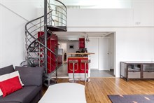 Location meublée au mois en courte durée d'un duplex avec 2 chambres à Tolbiac Paris 13ème