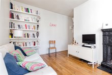 Location meublée au mois d'un appartement confortable et moderne de 2 pièces à Commerce Paris 15ème arrondissement