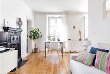 Location meublée en courte durée d'un F2 moderne pour 2 personnes à Commerce Paris 15ème arrondissement