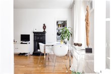 Location meublée mensuelle d'un appartement de 2 pièces moderne à Commerce Paris 15ème arrondissement