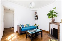 Location meublée mensuelle d'un appartement de 2 pièces confortable pour 2 à Jules Joffrin Montmartre Paris 18ème