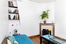 A louer à la semaine appartement de 2 pièces confortable pour 2 personnes à Jules Joffrin Montmartre Paris 18ème