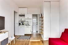 Location à la semaine d'un studio moderne et coloré pour 2 personnes à Levallois