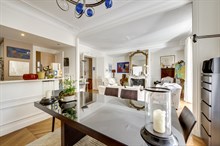 Appartement de 2 pièces à louer en courte durée à la semaine pour 2 ou 3 personnes à Saint Placide Paris 6ème
