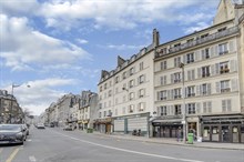 A louer à l'année studio meublé moderne à Cardinal Lemoine Jussieu Paris 5ème arrondissement