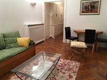 A louer au mois à l'année appartement meublé avec 2 chambres à Daumesnil Paris 12ème arrondissement