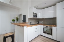 Location meublée mensuelle d'un loft de standing de 2 chambres à Charles Michels Paris 15ème arrondissement