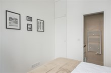 Location meublée mensuelle d'un appartement de standing de 3 pièces avec 2 chambres et grande terrasse à Charles Michels Paris 15ème