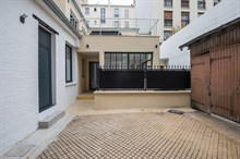 A louer en courte durée à la semaine appartement de prestige de 2 chambres moderne avec terrasse aménagée rue Saint Charles Paris à Beaugrenelle 15ème
