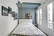 Location meublée mensuelle d'un studio coloré refait à neuf à Montorgueil Paris 2ème arrondissement