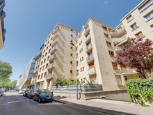 Spacieux studio pour 2 personnes à louer à la semaine en face de Roland Garros à Boulogne Porte de Saint Cloud