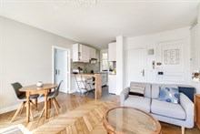 A louer en courte durée au mois appartement moderne pour 2 à Port Royal Paris 5ème arrondissement