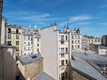 A louer au mois appartement de 3 pièces avec 2 chambres doubles à Montmartre Abbesses Paris 18ème arrondissement