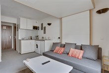 A louer à la semaine studio confortable et moderne à Courbevoie la Défense