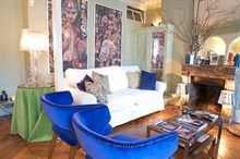 Appartement meublé en location courte durée pour 6 personnes rue de Condorcet Paris IX