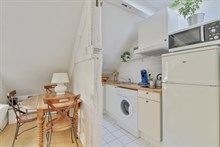 Location meublée mensuelle d'un appartement de 2 pièces confortable pour 2 à Nation Paris 12ème arrondissement