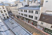 Location meublée mensuelle d'un loft moderne refait à neuf pour 2 à Strasbourg Saint Denis République Paris 10ème