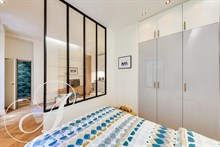 Appartement alcôve de 2 pièces moderne et refait à neuf à louer meublé en bail mobilité à Ecole Militaire Paris 7ème