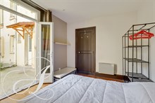 Appartement lumineux en rez-de-chaussée situé quartier Picpus Paris 12ème