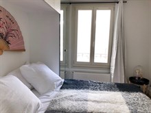 Location meublée de standing à la semaine d'un appartement de 2 pièces pour 2 rue Blanche à Pigalle Saint-Georges Paris 9ème
