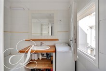 Location meublée annuelle en résidence principale d'un studio alcôve confortable et moderne à Montparnasse Paris 15ème