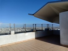 Location meublée mensuelle en bail mobilité avec piscine dans l'immeuble Montparnasse Plaisance Paris 15ème