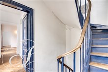 Location meublée confortable d'un appartement de 2 pièces à Arts et Métiers Paris 3ème arrondissement