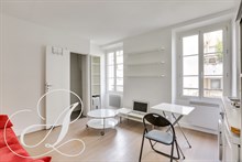 Location meublée confortable d'un studio confortable à Beaugrenelle Tour Eiffel Paris 15ème arrondissement