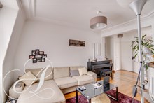 Appartement de 2 pièces à louer en bail mobilité à Lamarck Caulaincourt Montmartre Paris 18ème arrondissement