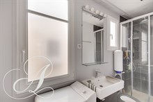 Superbe appartement de 2 pièces refait à neuf à Lamarck Caulaincourt Montmartre Paris 18ème