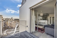 F3 de standing moderne à louer en bail mobilité avec 2 chambres doubles balcon et parking à Boulogne Billancourt