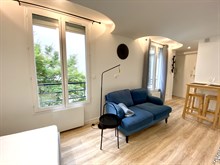 Studio calme et rénové donnant sur cour intérieur à louer en Bail Mobilité, quartier du Montparnasse