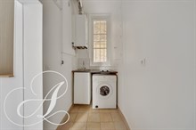 Location meublée mensuelle pour bail annuel d'un studio confortable à La Motte Picquet Grenelle Paris 15ème