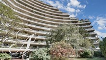 A louer meublé à l'année grand studio refait à neuf et moderne avec vue sur les Invalides à Sèvres Lecourbe Cambronne Paris 15ème