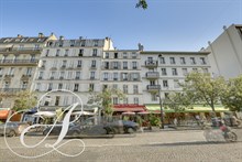 Location meublée saisonnière d'un F2 moderne à Ternes Faubourg Saint Honoré Paris 8ème