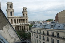 Studio meublé pour 3 à louer à la saison rue du Vieux Colombier Paris VI