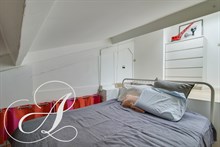 Duplex familial de 4 chambres à louer meublé en bail mobilité avec balcon à Bastille République Paris 11ème