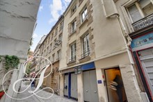 Location au mois d'un studio de 24m2 meublé au coeur de Paris