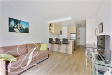 A louer en bail mobilité appartement studio moderne meublé à Montparnasse Paris 15e