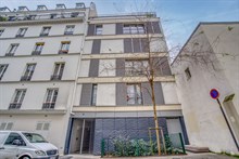 A louer en bail mobilité appartement de 2 pièces confortable à Montparnasse Paris 15ème arrondissement