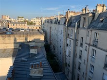 A louer meublé appartement de 2 pièces avec balcon à Denfert Rochereau Paris 14ème